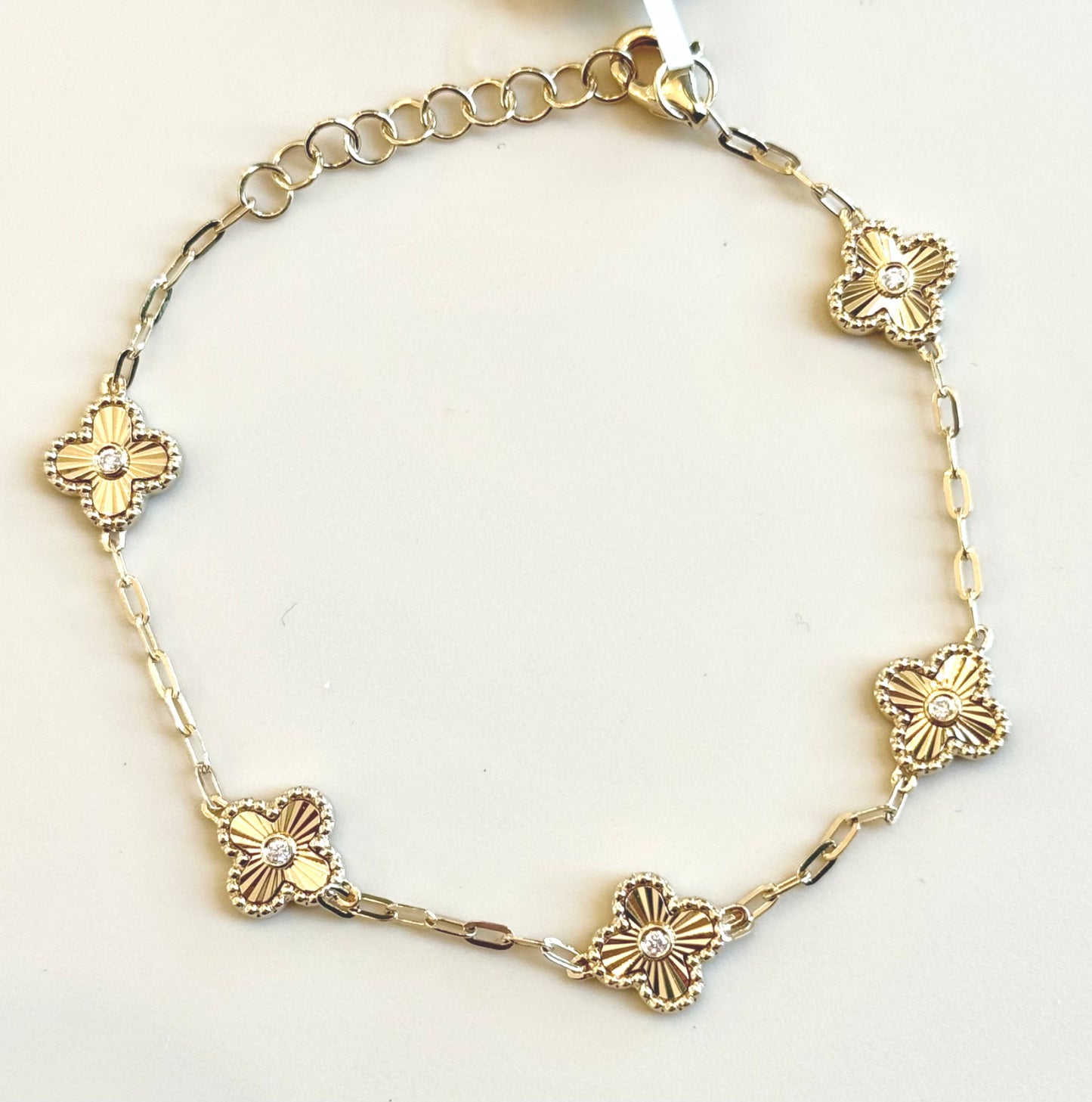 14KY DIAMOND CLOVER STATION BRACELET .04CTW