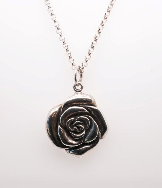 LADIES KING BABY LARGE ROSE PENDANT SS