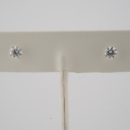 1.00CTW ROUND DIAMOND STUDS SI/GH