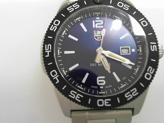 LUM 3120 SERIES PACIFIC DIVER BLUE DIAL SS BRACELET