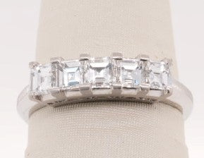 LADIES PLAT 5 STONE ASHER BAND 1.01CTW