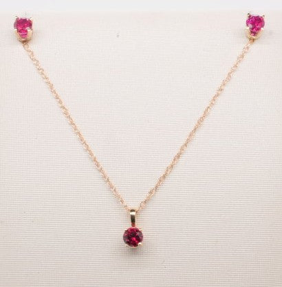 CHILDRENS 14KY GARNET NECKLACE & EARRING SET