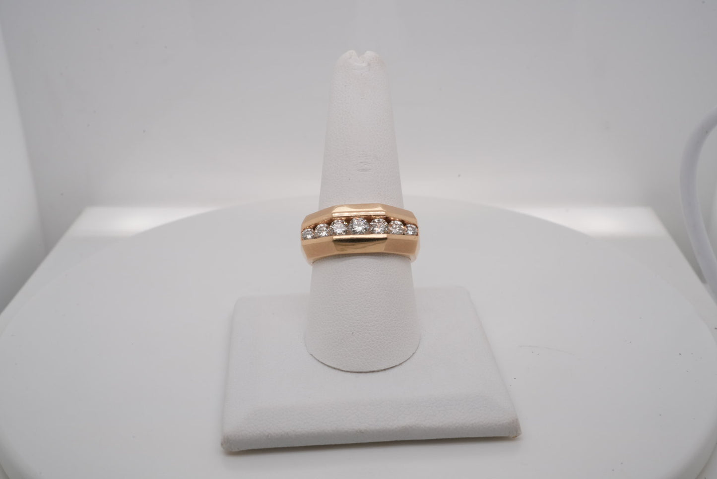 MENS 14K YG AND DIAMOND BAND 0.75CTW
