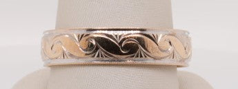 14K TT ENGRAVED BAND SIZE 15 ESTATE RING