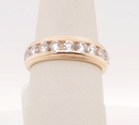 LADIES 14K YG ROUND CHANNEL BAND APX 1.0CTW