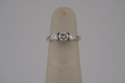 14K WG 3 STONE ROUND .75CTW SI2/H
