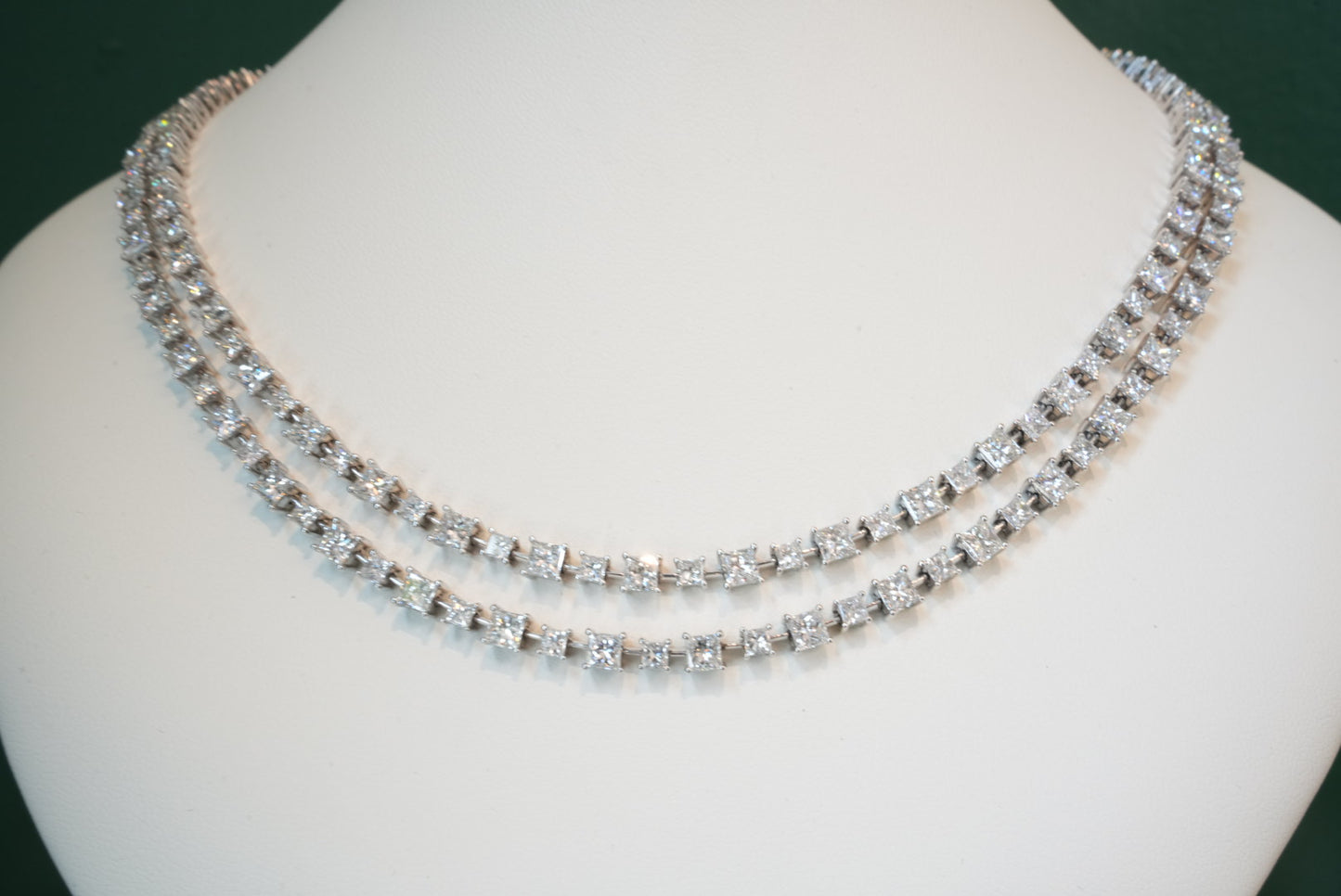 NECK & EAR PLAT SET 39.09CTW NECK 15.04CT/ 14.04CT CLASP 1.92CT EARRIN