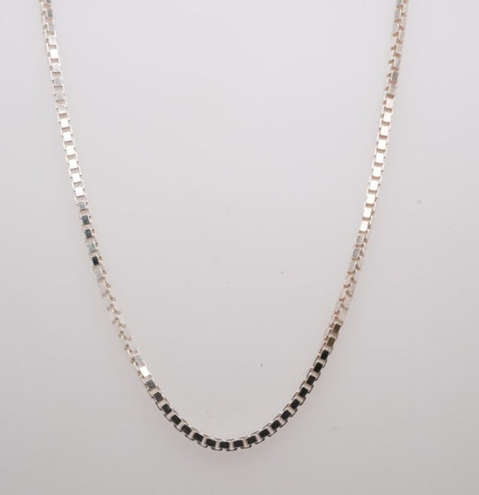 SS DIAMOND CUT BOX CHAIN SPRING 1.75MM 18" CH490