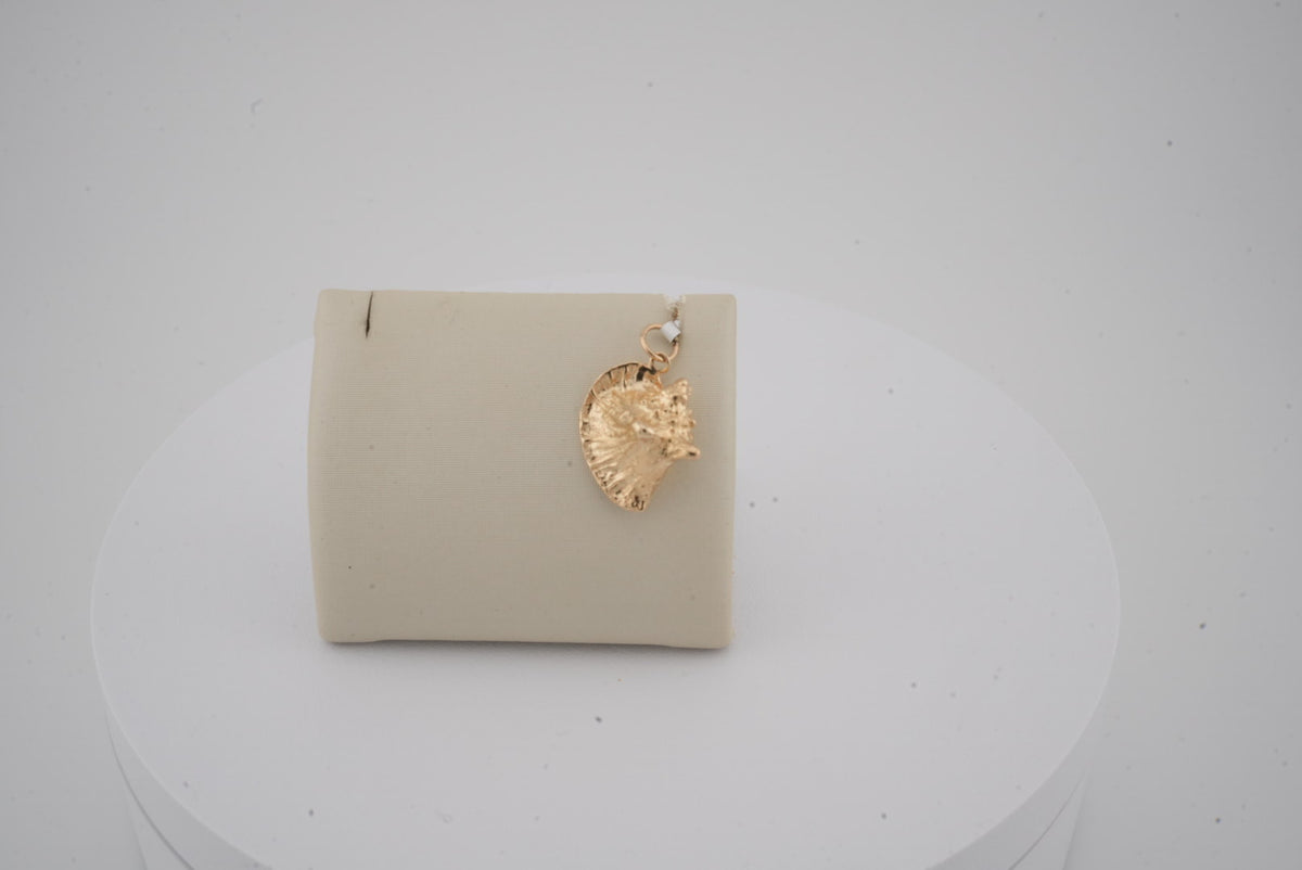 14K YG CONCH SHELL CHARM